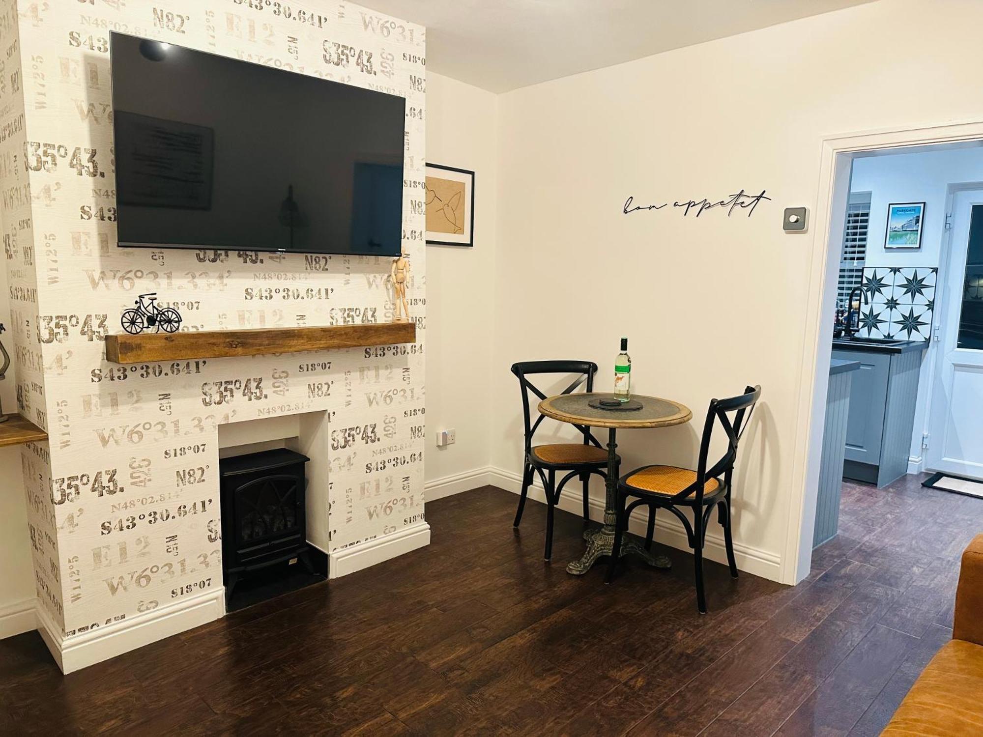 The Nook Cottage, Parkgate, Wirral Parkgate  Luaran gambar